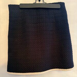 Veronica Beard navy skirt size 2